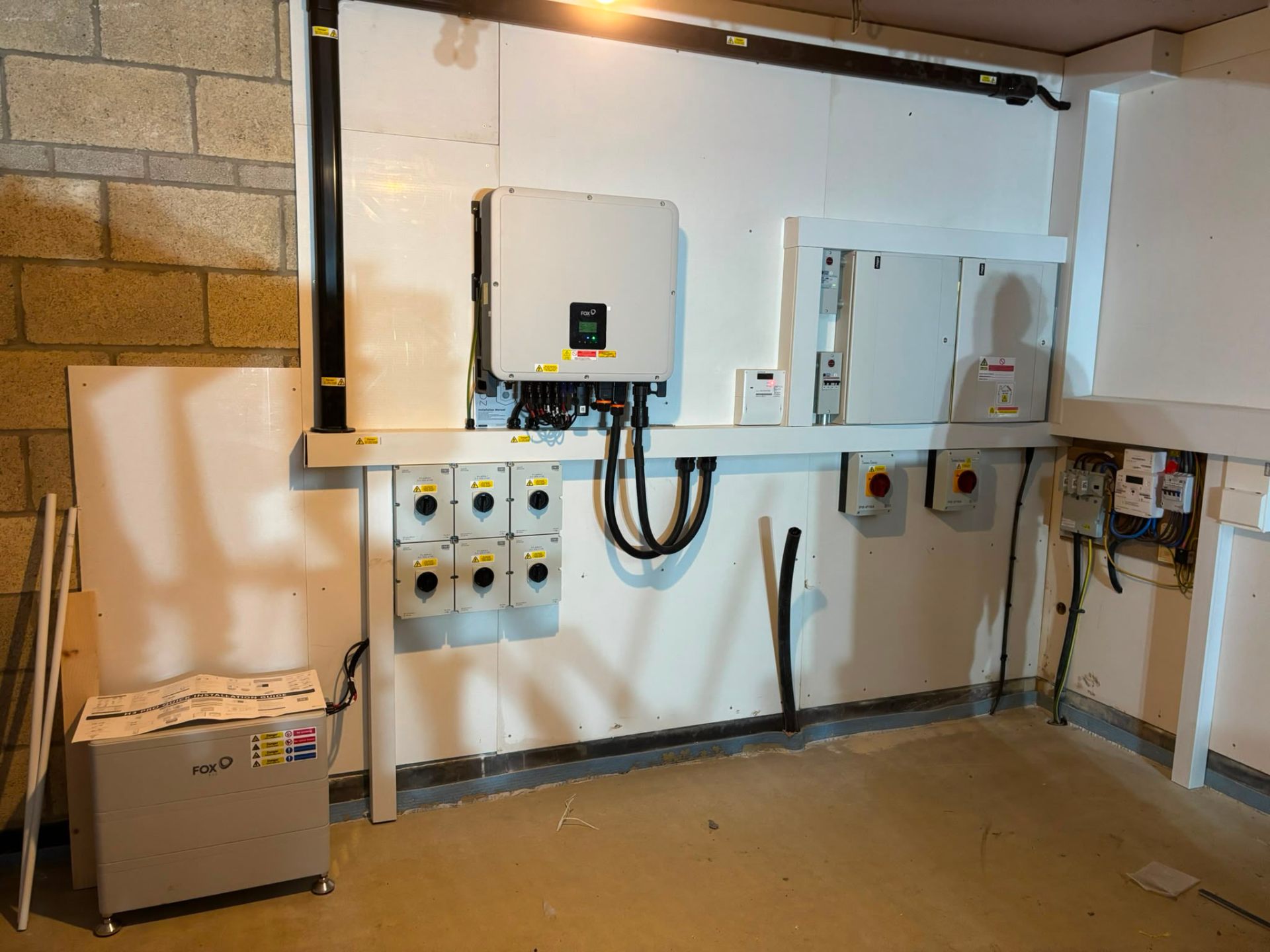 Battery storage and hybrid inverter installation by RJ Hill Electrical
